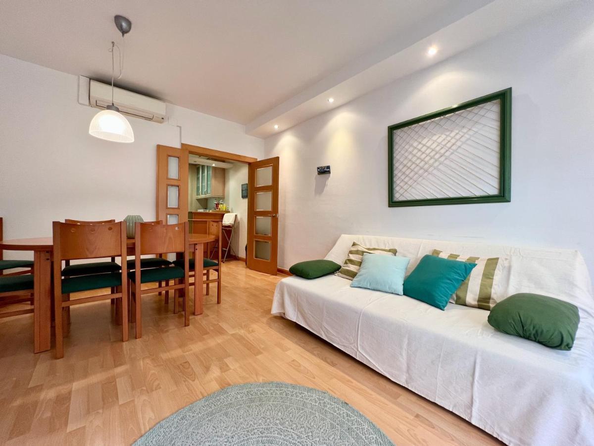 카라펠 Prop De Mar A 60M De La Playa 아파트 외부 사진